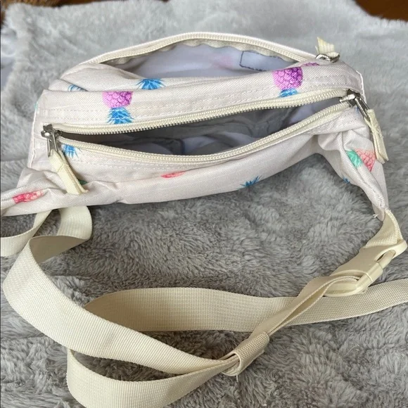 Jansport Beige Fanny Pack with Colorful Pineapples - Picture 2 of 2